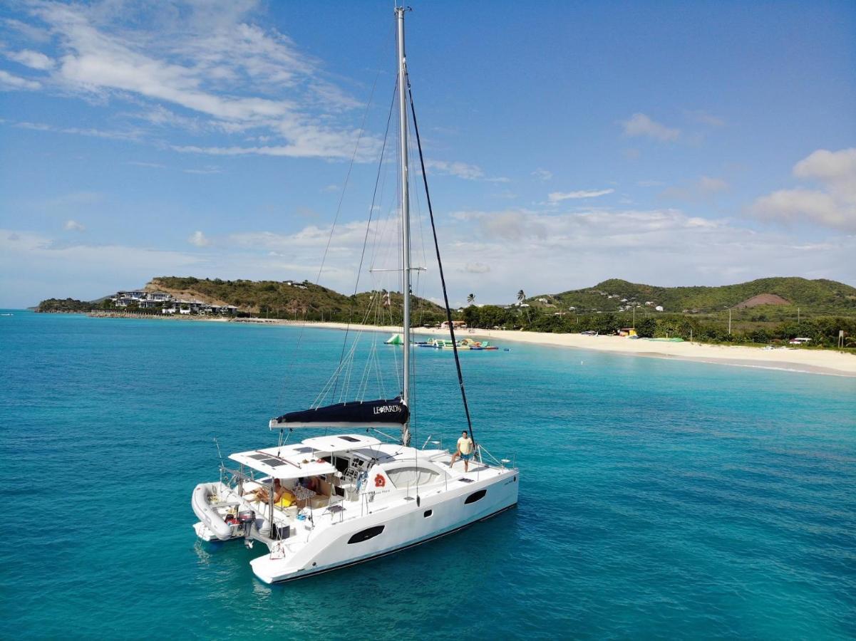 Botel Anne Marie - Catamaran Mangalia